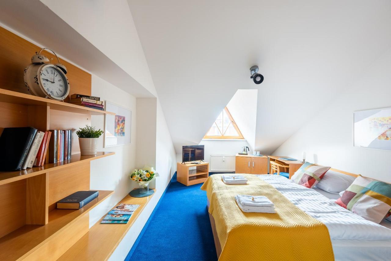 Libero Residence Prag Exteriör bild